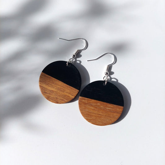Large round wood and resin drops - black